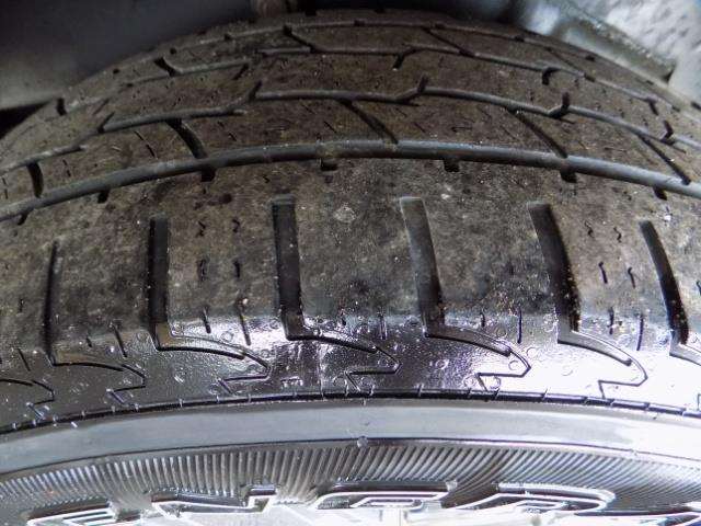 2006 Jeep Grand Cherokee Limited 4dr SUV 4WD w/ Front Side Airbags